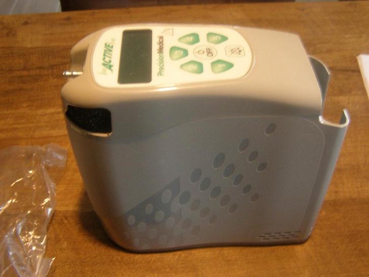 ZUURSTOFCONCENTRATOR -LIVE-ACTIVE-FIVE - AFGEPRIJSD, Diversen, Verpleegmiddelen, Zo goed als nieuw, Ophalen of Verzenden