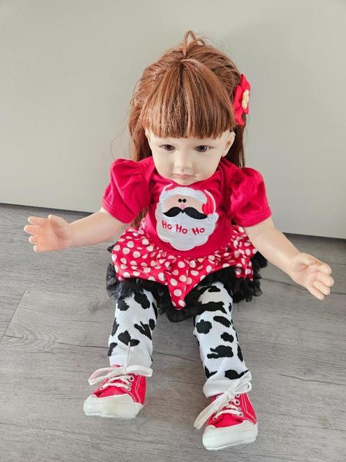 Pop Xmas, 24 `` / 60 cm Reborn Baby Poppen Lang Bruin, Kinderen en Baby's, Speelgoed | Poppen, Zo goed als nieuw, Babypop, Ophalen of Verzenden