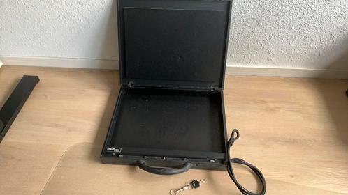Caravan/camper/autokluis in vorm van koffer, Caravans en Kamperen, Kampeeraccessoires, Zo goed als nieuw, Ophalen