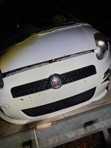 Fiat punto grande punto en evo onderdelen  beschikbaar voor biedingen