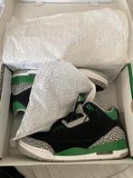 Jordan 3 green pine, Ophalen of Verzenden, Zo goed als nieuw, Overige kleuren