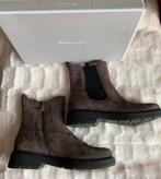 Tamaris bruine suede laarzen mt 41 zgan, Kleding | Dames, Schoenen, Tamaris, Bruin, Lage of Enkellaarzen, Ophalen of Verzenden
