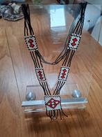 Afrikaanse ketting. halsbedekking .ceintuur (3)stuks, Ophalen of Verzenden, Zo goed als nieuw, Overige materialen