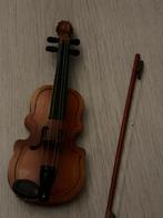 heel klein viooltje, Ophalen of Verzenden, Gebruikt