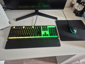 Roccat Magma Keyboard beschikbaar voor biedingen