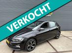 Volkswagen Polo 1.0 TSI Comfortline PARKEER SENSOR/ CAMERA, Voorwielaandrijving, Gebruikt, 95 pk, Met garantie (alle)