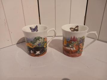 Elizabethan servies katten mokken. beschikbaar voor biedingen