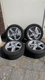 17 inch Continental Winterbanden 215/55 R17 voor T-Roc, Auto-onderdelen, Banden en Velgen, Ophalen, Banden en Velgen, 17 inch