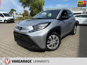 Toyota Aygo X 1.0 VVT-i S-CVT Play Automaat beschikbaar voor biedingen