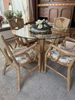 Rotan Eettafel met Glazen Blad & 4 Stoelen, Ophalen, Gebruikt, 100 tot 150 cm, Rond
