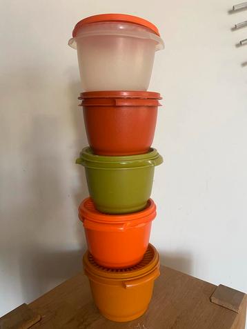5 Vintage / retro Tupperware Set met zonne / sterdeksel beschikbaar voor biedingen