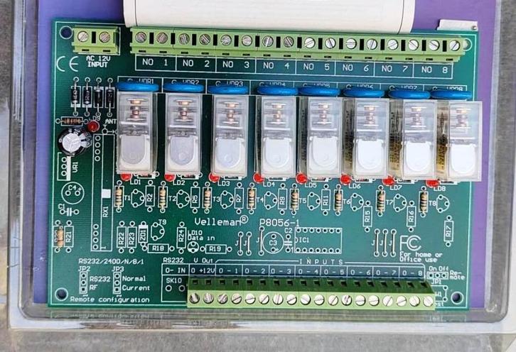 Velleman 8 kanalen relaiskaart VM129 nieuw in verpakking, Hobby en Vrije tijd, Elektronica-componenten, Nieuw, Ophalen of Verzenden