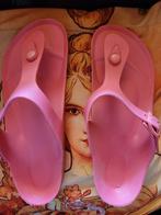 Slippers maat 40.  Bij eventueel verzenden €.9,50 ALL-IN., Slippers, Nieuw, Ophalen of Verzenden, Roze