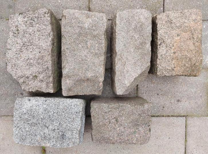 6 zware, rechthoekige granieten kantstenen, Tuin en Terras, Tegels en Klinkers, Zo goed als nieuw, Overige typen, Natuursteen