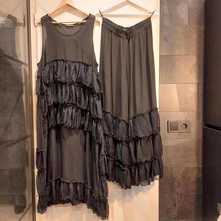 Broek en tuniek van het merk Hebbeding.  Maat One Size, Kleding | Dames, Grote Maten, Zo goed als nieuw, Overige typen, Zwart