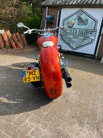 Zeer mooie Custom Yamaha dragstar 1100. Inruil mogelijk 