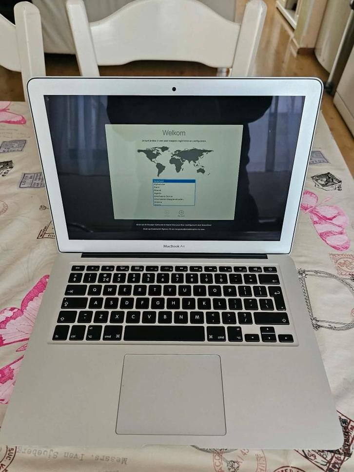 MacBook Air 13,3 inch Jaar 2014, Computers en Software, Apple Macbooks, Zo goed als nieuw, MacBook Air, 13 inch, 2 tot 3 Ghz, Ophalen of Verzenden