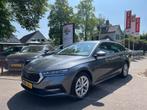 Skoda OCTAVIA COMBI 1.4 TSI IV PHEV SPORT BUSINESS AUTOMAAT, Gebruikt, 4 cilinders, 150 pk, Hybride Elektrisch/Benzine