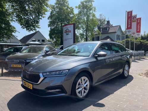 Skoda OCTAVIA COMBI 1.4 TSI IV PHEV SPORT BUSINESS AUTOMAAT, Auto's, Skoda, Bedrijf, Octavia, ABS, Airbags, Airconditioning, Android Auto