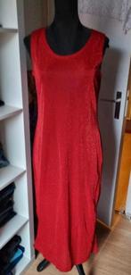 Vintage lange rode lurex/ glitter jurk 42/44, Kleding | Dames, Jurken, Maat 42/44 (L), Ophalen of Verzenden, Gedragen, Rood