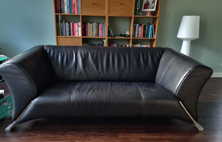 Rolf Benz zwart leren 2,5 zits bank, Huis en Inrichting, Banken | Complete zithoeken, Zo goed als nieuw, Leer, Ophalen