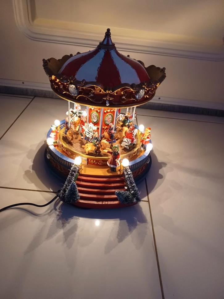 Kerst carrousel /draaimolen  7,50€, Diversen, Kerst, Ophalen of Verzenden