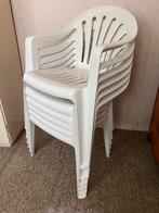 6 witte stapelstoelen en 2 kussentjes, Ophalen, Gebruikt, Kunststof, Stapelbaar