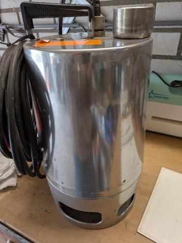 dompelpomp waterpomp beschikbaar voor biedingen