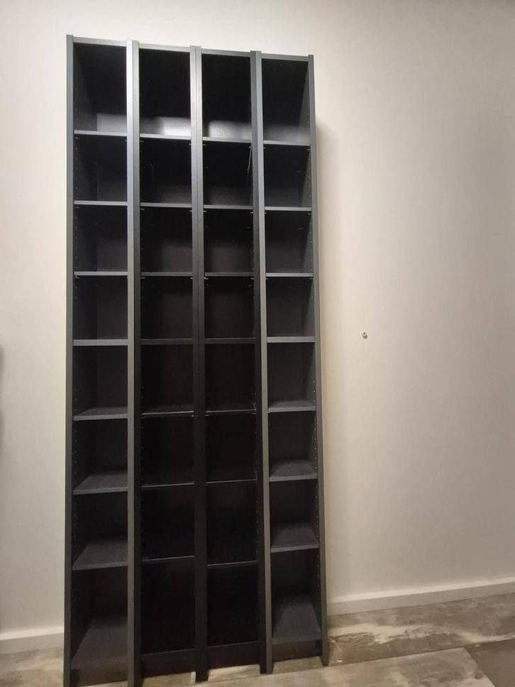 GNEDBY DVD/ CD kasten zwart/ grijs €15 p.s, Huis en Inrichting, Woonaccessoires | Cd- en Dvd-rekken, Gebruikt, Cd's of Dvd's, 75 tot 150 discs