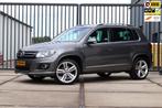 Volkswagen Tiguan 1.4 TSI R-Line Edition Trekhaak! Rijklaar!, Euro 5, Stof, Zwart, 4 cilinders