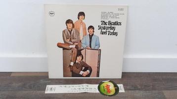 The Beatles ‎– "Yesterday"...... And Today LP, Japan, Rood beschikbaar voor biedingen