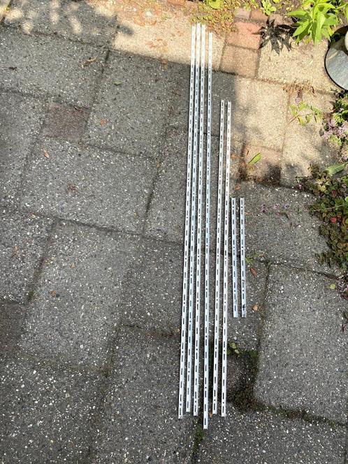 wandrails, plankendragers en boekensteunen, Huis en Inrichting, Woonaccessoires | Wandplanken en Boekenplanken, Zo goed als nieuw
