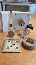 Cilinderslot - Compleet met sleutels, Doe-het-zelf en Verbouw, Hang- en Sluitwerk, Ophalen of Verzenden, Gebruikt, Overige materialen