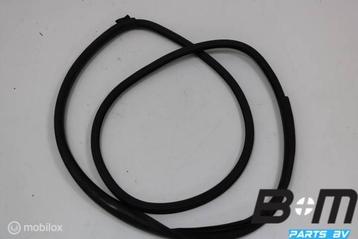 Portierrubber linksachter Seat Ibiza 6L 5drs 6L4867365 beschikbaar voor biedingen