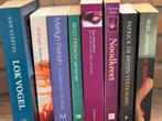 verschillende boeken, thrillers, en andere genres, Ophalen of Verzenden, Gelezen