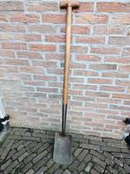 Spade, 120 cm, Tuin en Terras, Hand-tuingereedschap, Ophalen of Verzenden, Gebruikt