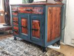 Prachtig industrieel massief houten dressoir / kast, Ophalen, Zo goed als nieuw, 25 tot 50 cm