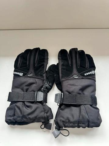 Zwarte Ski/Snowboard Handschoenen beschikbaar voor biedingen