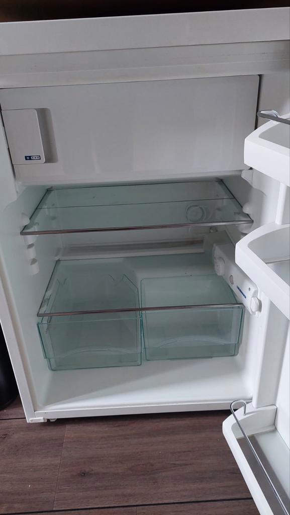 Prima Koelkast - Compact en Efficiënt!, Witgoed en Apparatuur, Koelkasten en IJskasten, Gebruikt, Met vriesvak, Minder dan 75 liter