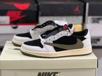 Travis Scott x Nike Air Jordan 1 Low OG, Kleding | Heren, Schoenen, Overige kleuren, Verzenden, Nike, Nieuw