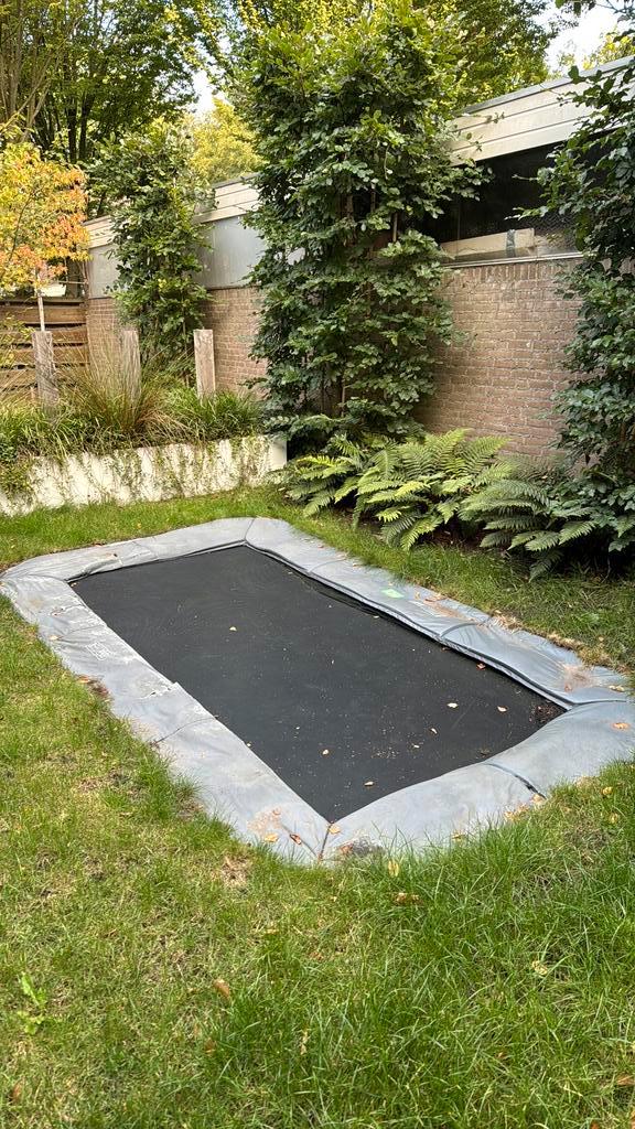 EXIT InTerra trampoline 366x244, Kinderen en Baby's, Speelgoed | Buiten | Trampolines, Ophalen