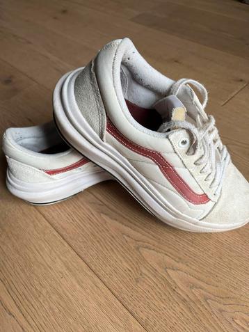 VANS sneaker maat 39 zgan beschikbaar voor biedingen