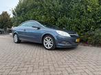 Opel Astra 1.8 16V Twintop 2009 Grijs, Cabriolet, 1796 cc, 14 km/l, Particulier