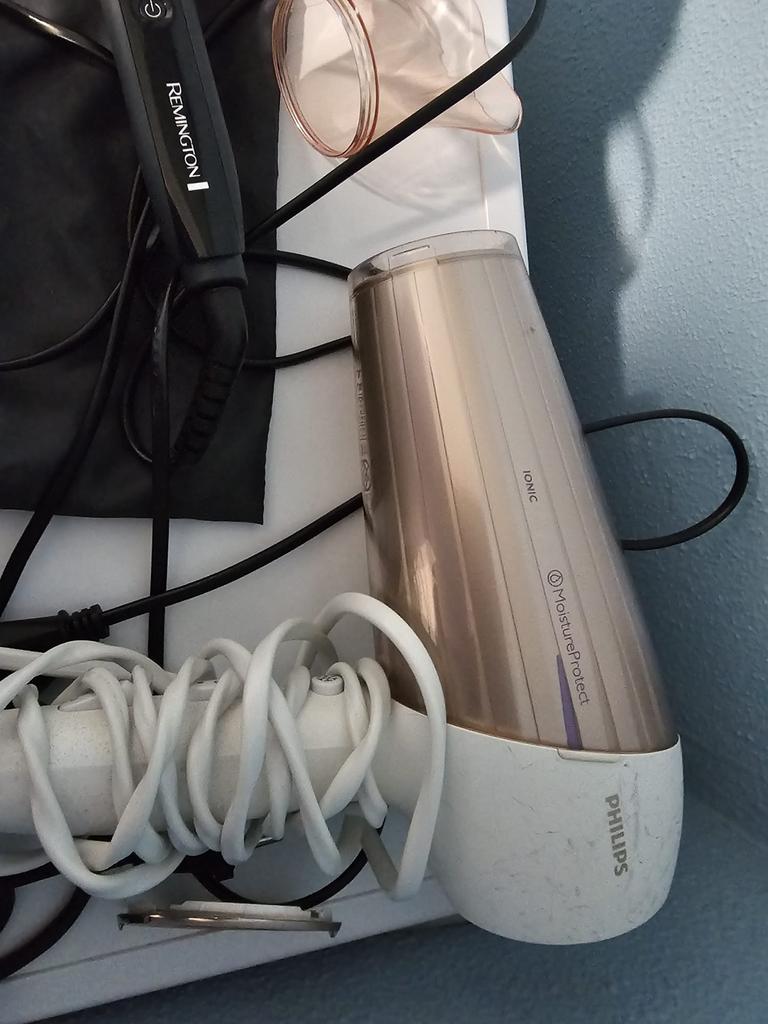 Haarstyling set: Föhn, stijltang, airstyler & borstel, Ophalen, Zo goed als nieuw, Haarverzorging