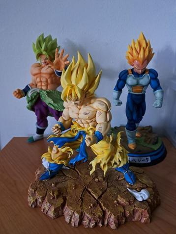Saiyan Dragonball Statue Collectie - Goku, Broly, Vegeta beschikbaar voor biedingen