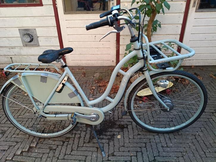 Sparta LoLaJo Elektrische transportfiets (opknapper), Fietsen en Brommers, Elektrische fietsen, Gebruikt, Sparta, 30 tot 50 km per accu