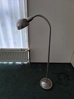 Staande lamp met buigzame kop., Huis en Inrichting, Lampen | Vloerlampen, Ophalen, Zo goed als nieuw, Metaal, 150 tot 200 cm