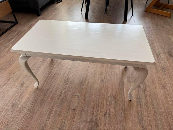 Witte Brocante Salontafel met Sierlijke Poten, Huis en Inrichting, Tafels | Salontafels, Gebruikt, Minder dan 50 cm, 50 tot 100 cm