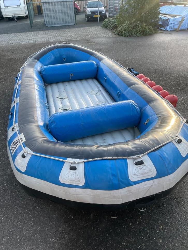 Rafting boot, Watersport en Boten, Kano's, Gebruikt, Overige typen, Drie personen of meer, Opblaasbaar, Met peddels, Ophalen