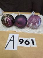 kerstballen paars bewerkt  [a961 ], Diversen, Kerst, Ophalen of Verzenden